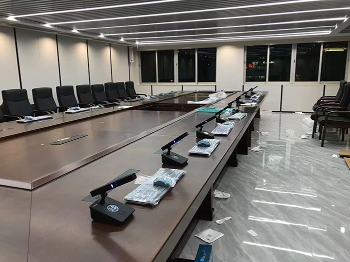 標(biāo)準(zhǔn)多位席會議室